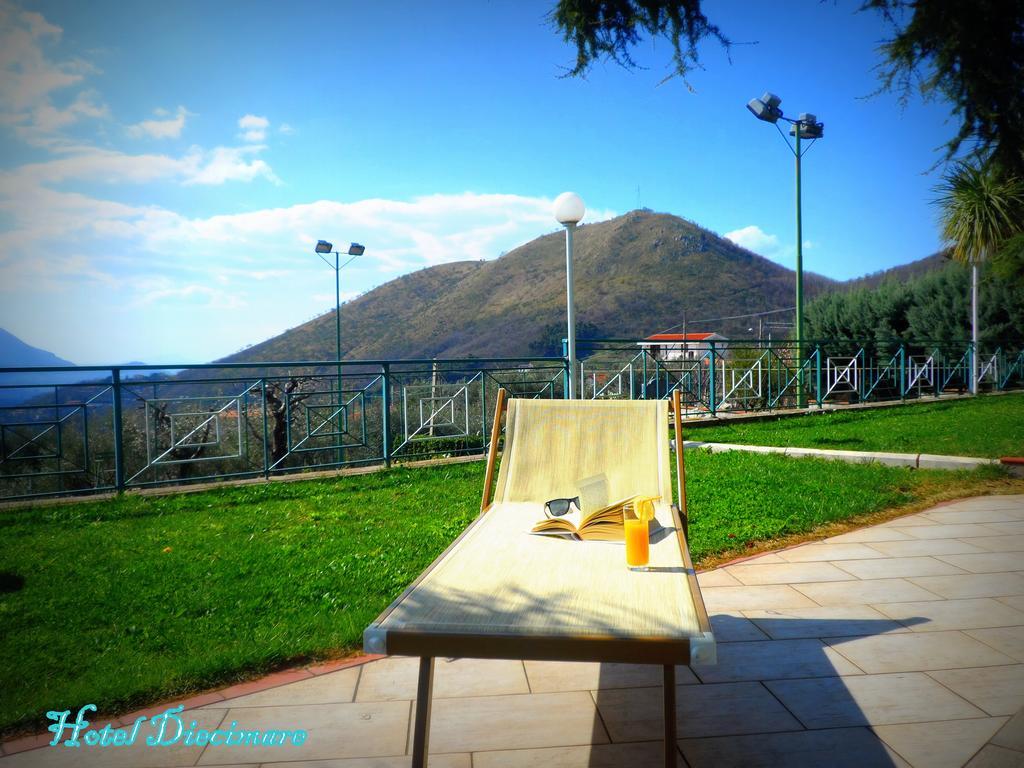 Hotel Diecimare Cava deʼ Tirreni Exteriör bild