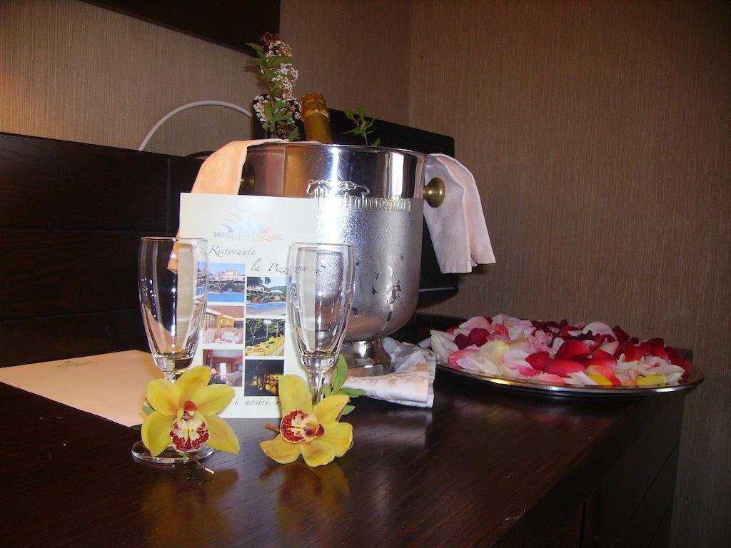 Hotel Diecimare Cava deʼ Tirreni Exteriör bild