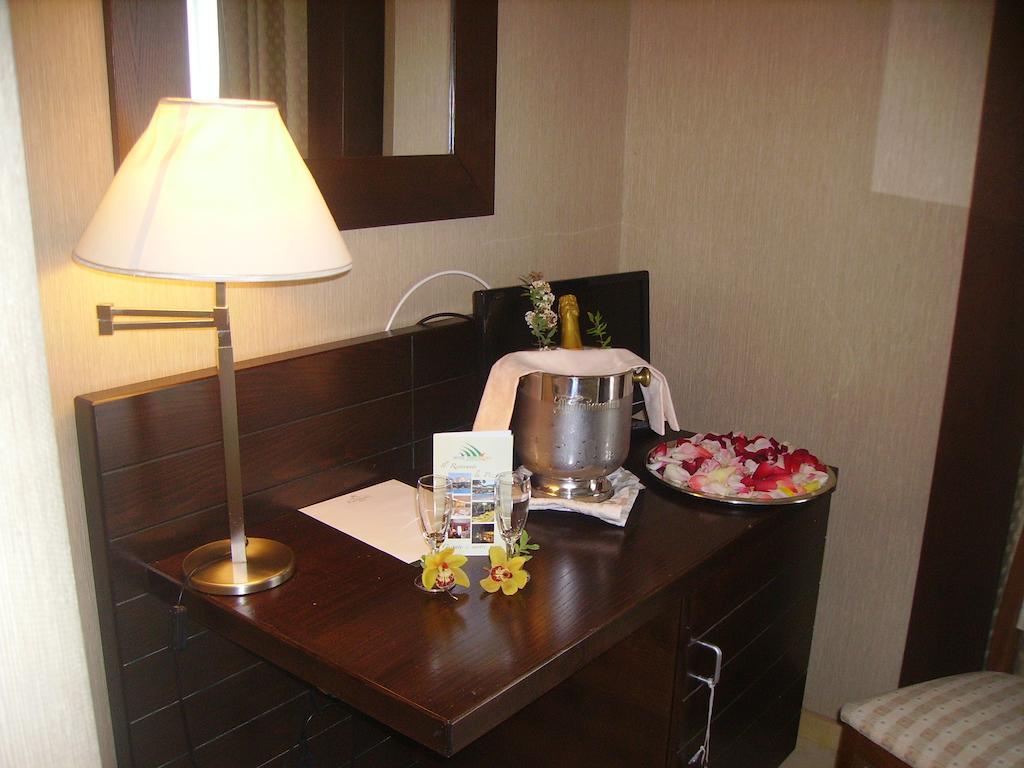 Hotel Diecimare Cava deʼ Tirreni Exteriör bild